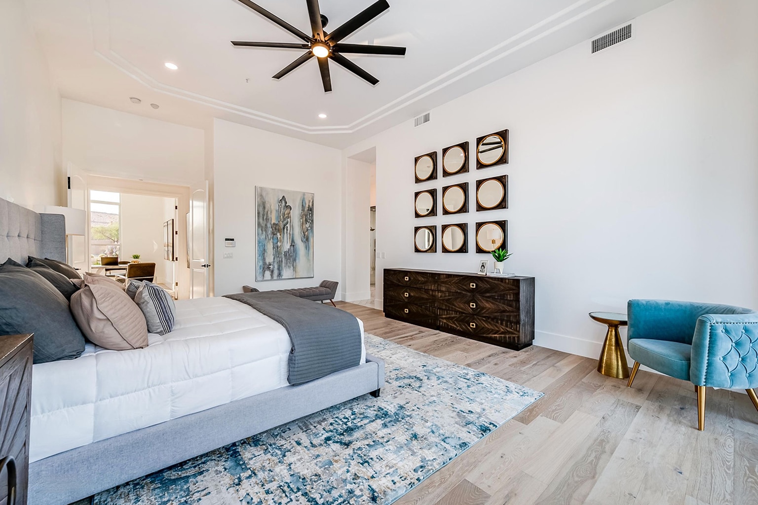 Los Diamantes, Scottsdale staged interior, view 5